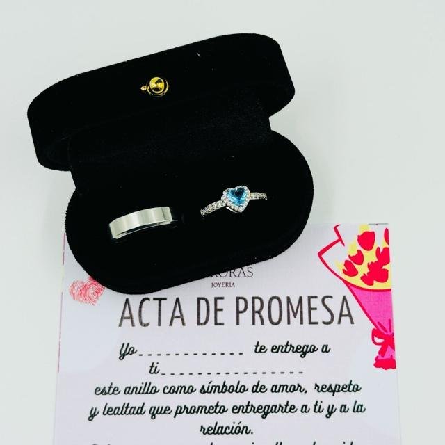 Modelo 10, Plateado · piedra celeste